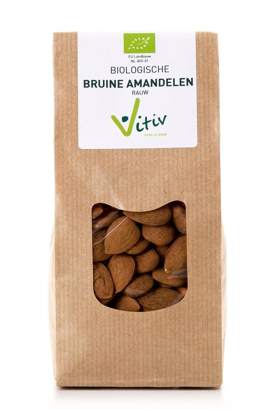Vitiv Amandelen met vlies bio